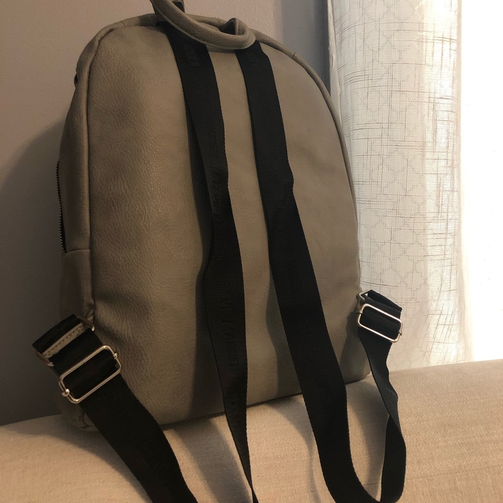 Steve Madden Backpack - Picture 4 of 4